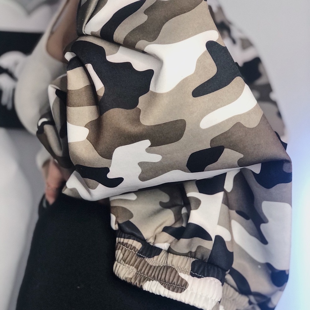 Army coat - Picture 3 of 7